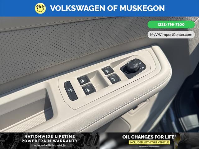 new 2025 Volkswagen Atlas car, priced at $54,591