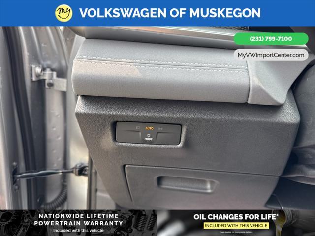 new 2025 Volkswagen Tiguan car, priced at $37,121