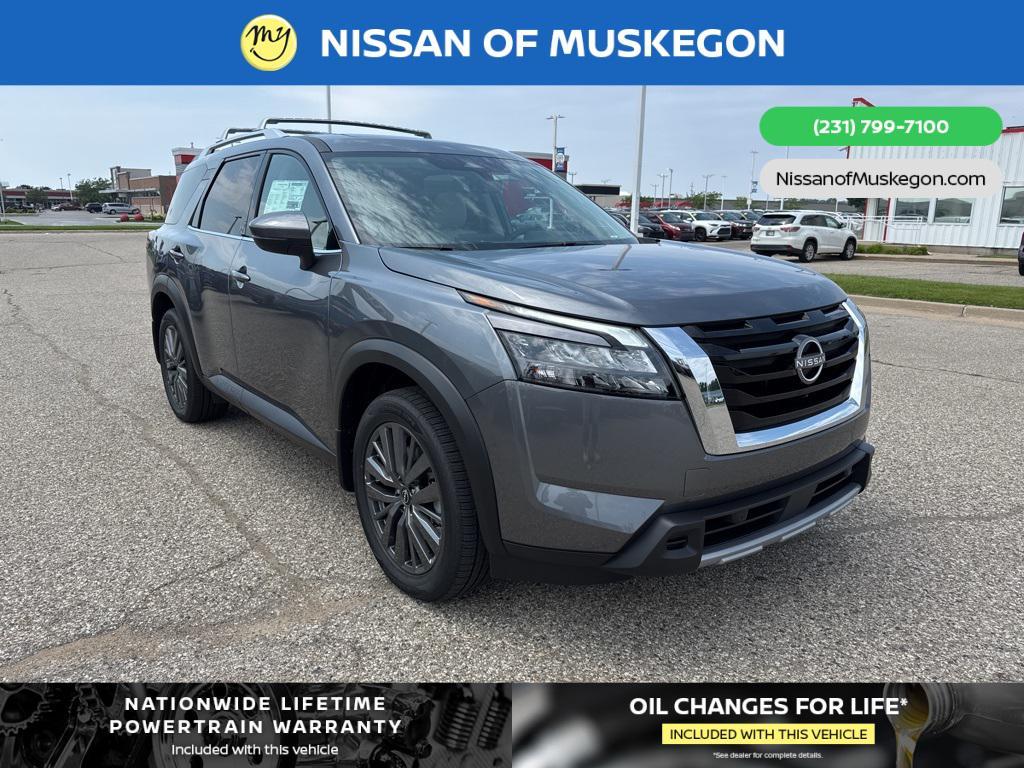 new 2025 Nissan Pathfinder car, priced at $49,925