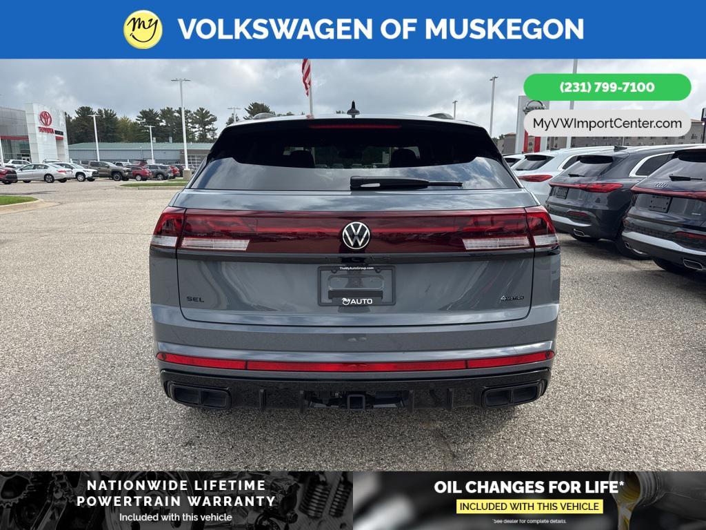 new 2025 Volkswagen Atlas Cross Sport car, priced at $49,916