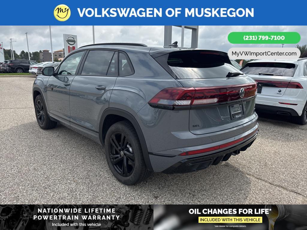 new 2025 Volkswagen Atlas Cross Sport car, priced at $49,916