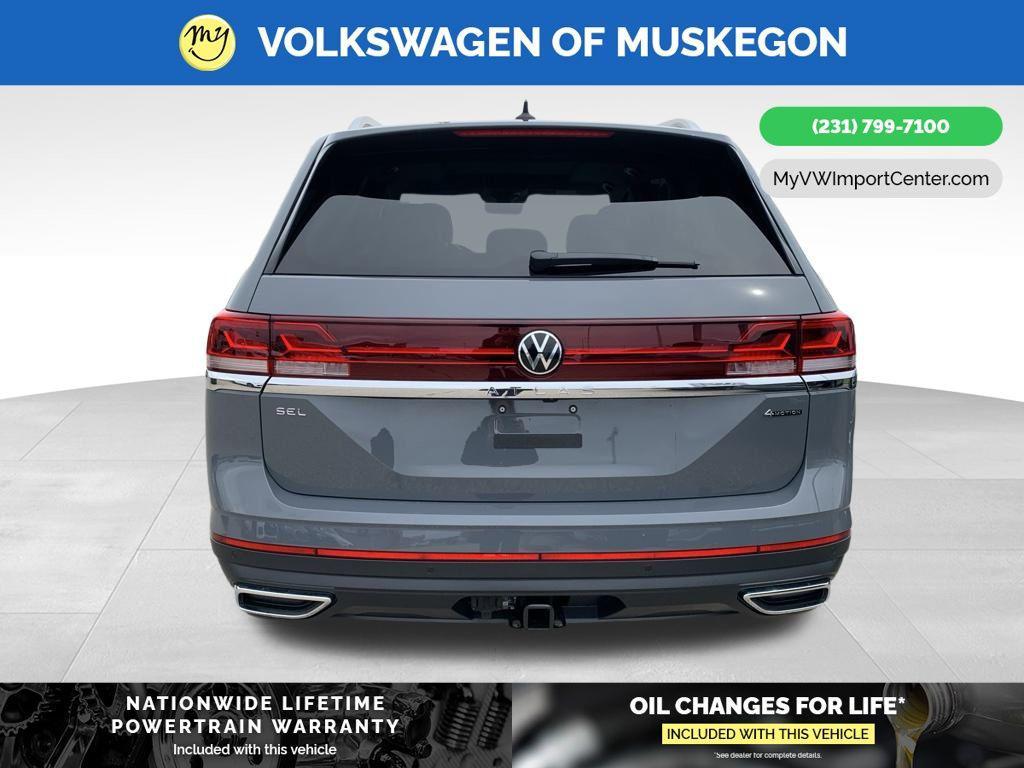 new 2025 Volkswagen Atlas car, priced at $45,738
