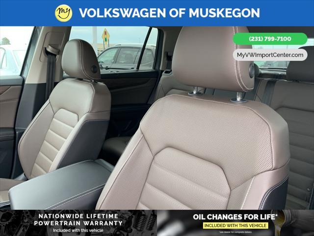 new 2025 Volkswagen Atlas car, priced at $49,086