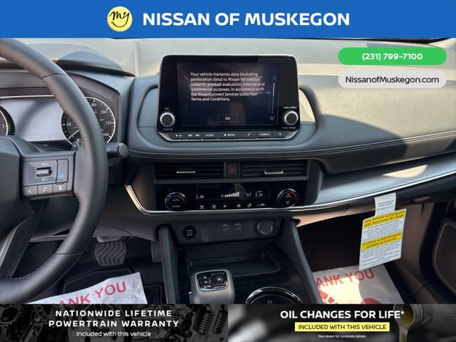 new 2025 Nissan Rogue car, priced at $33,158