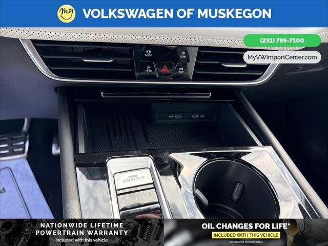 new 2025 Volkswagen Atlas Cross Sport car