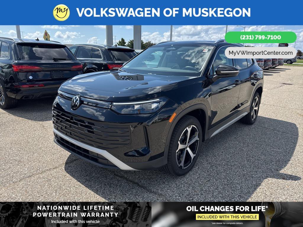 new 2025 Volkswagen Tiguan car, priced at $34,671
