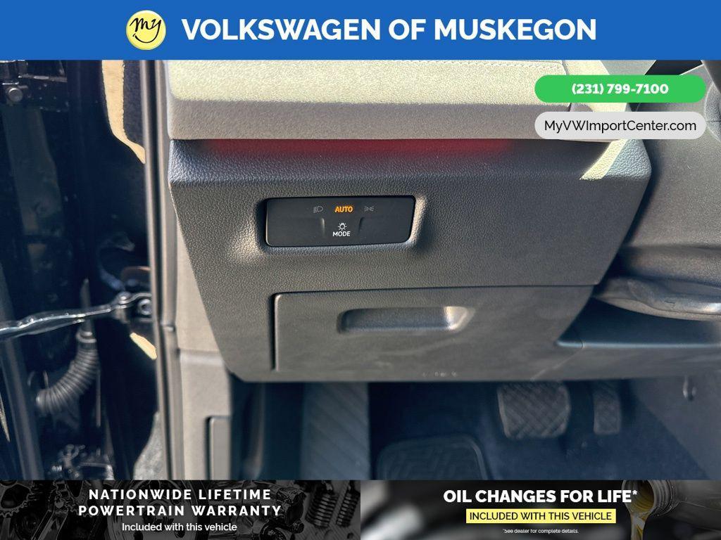 new 2025 Volkswagen Tiguan car, priced at $33,987