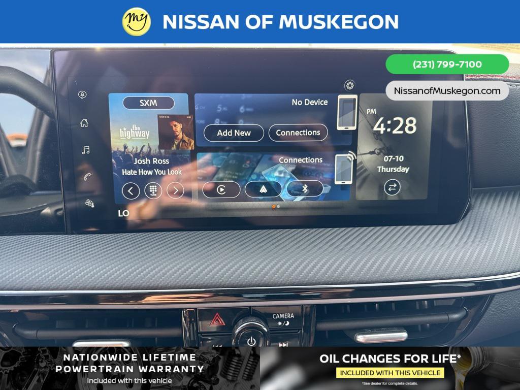 new 2025 Nissan Kicks car, priced at $29,885