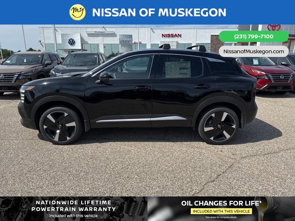 new 2025 Nissan Kicks car, priced at $29,885