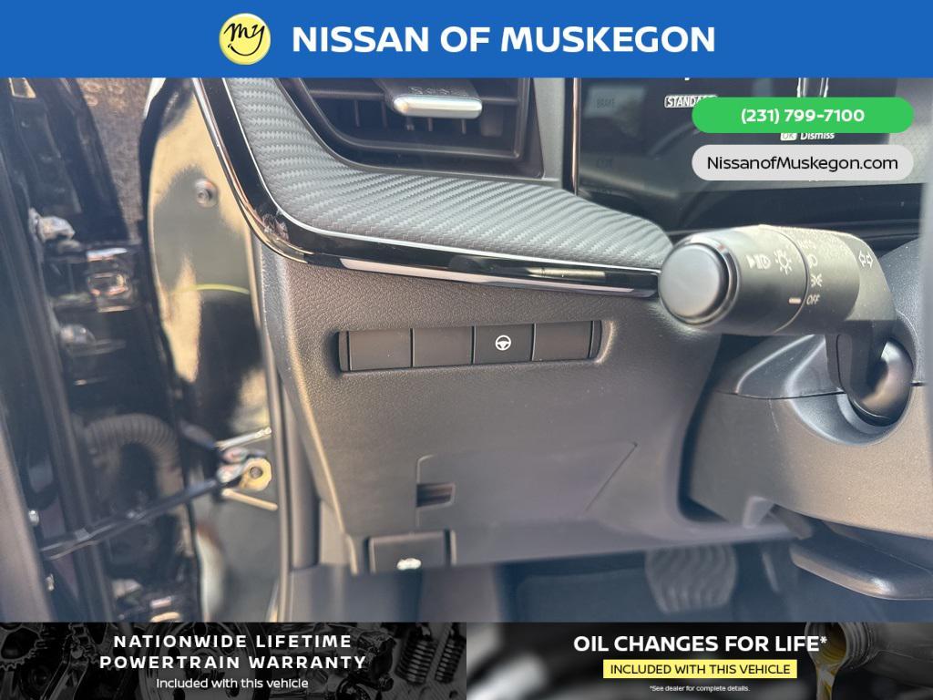 new 2025 Nissan Kicks car, priced at $29,885