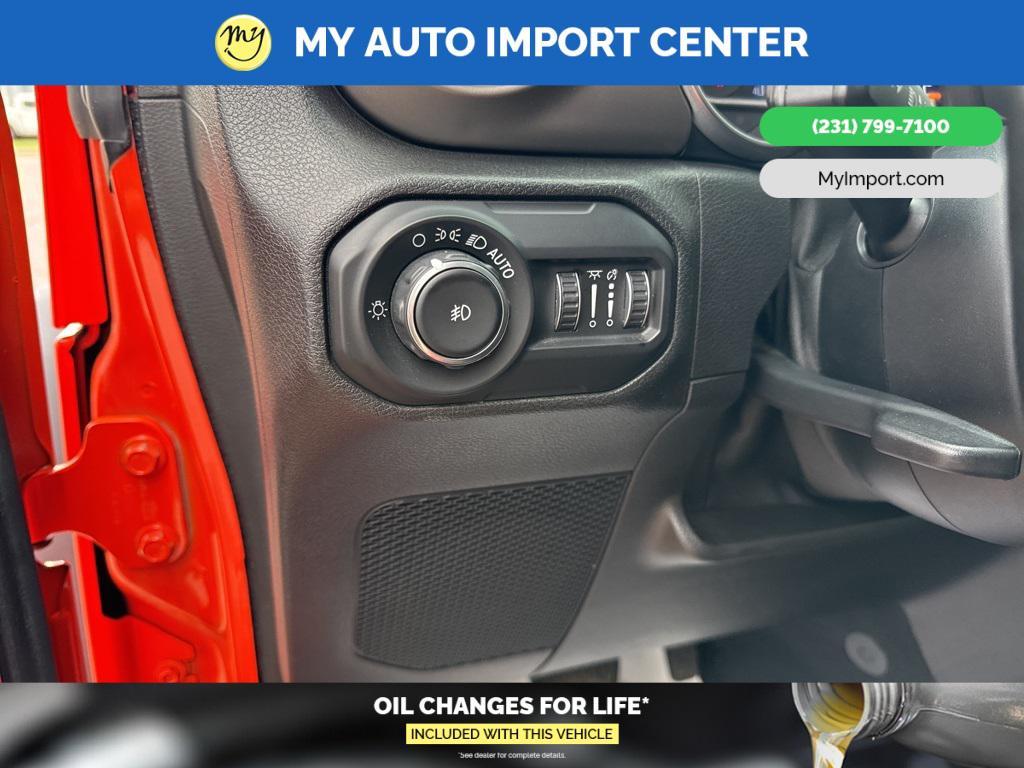 used 2019 Jeep Wrangler Unlimited car, priced at $28,737