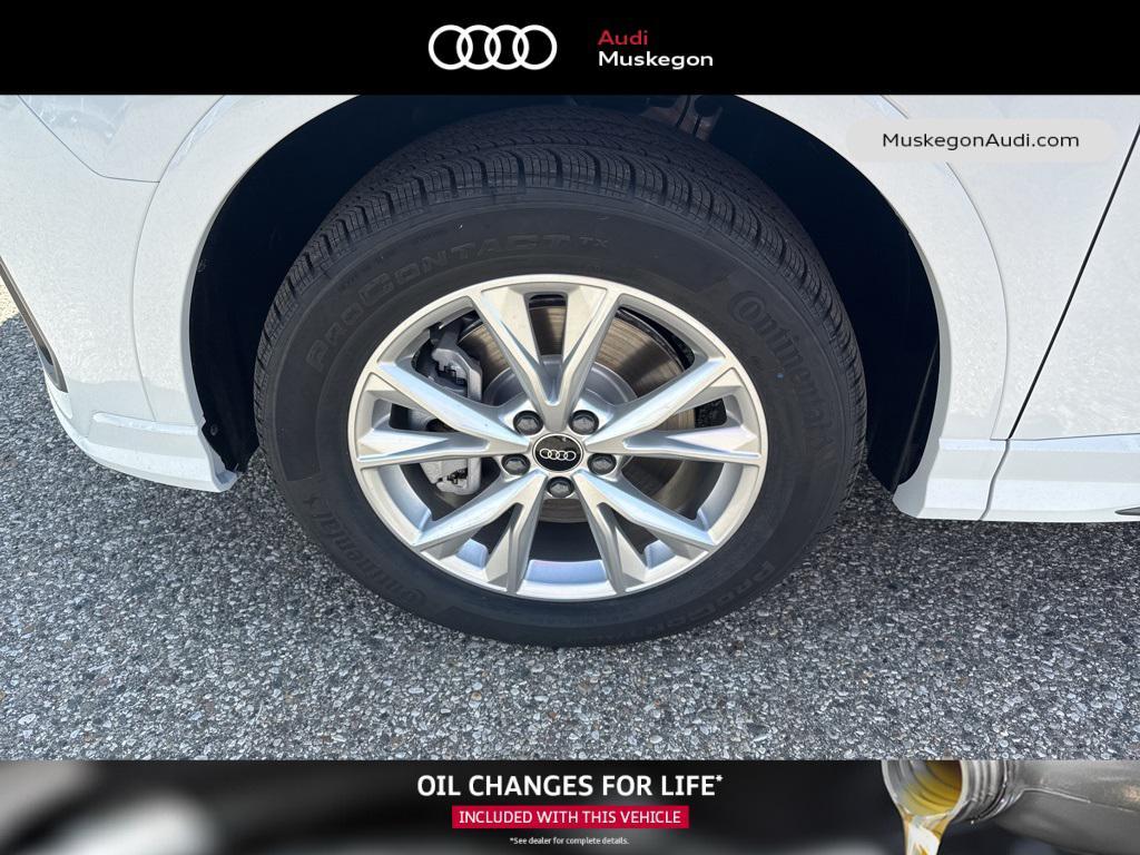 new 2025 Audi Q3 car, priced at $46,985