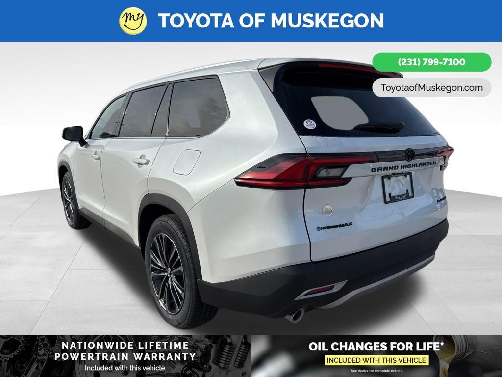 new 2026 Toyota Grand Highlander Hybrid car, priced at $63,085