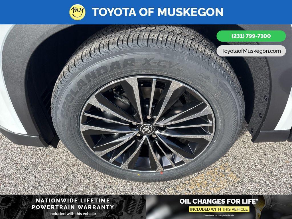 new 2026 Toyota Grand Highlander Hybrid car, priced at $63,085