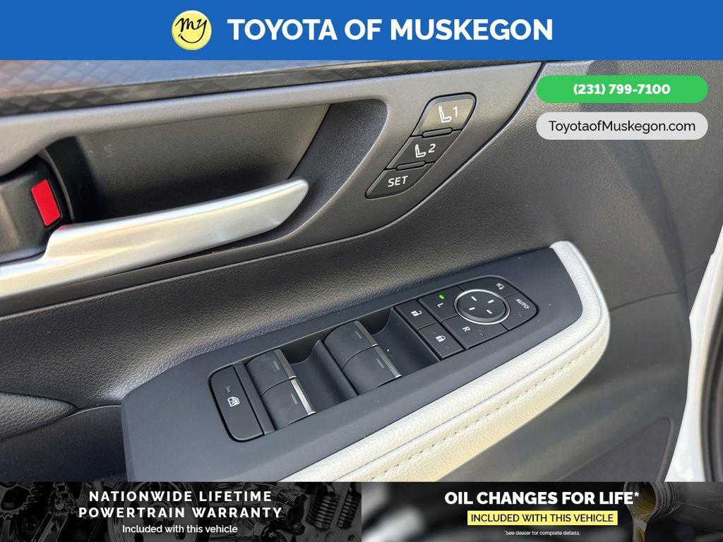 new 2026 Toyota Grand Highlander Hybrid car, priced at $63,085