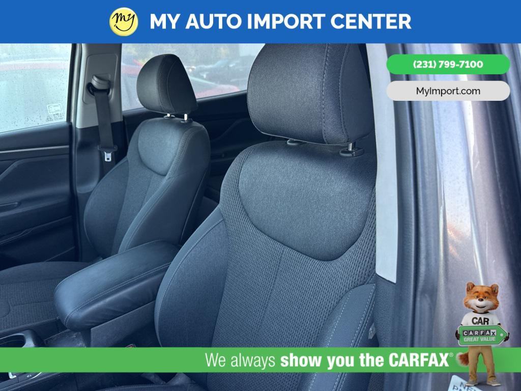 used 2019 Hyundai Santa Fe car, priced at $11,295