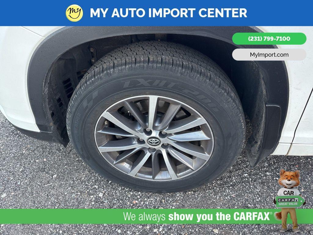 used 2017 Toyota Highlander car, priced at $20,985