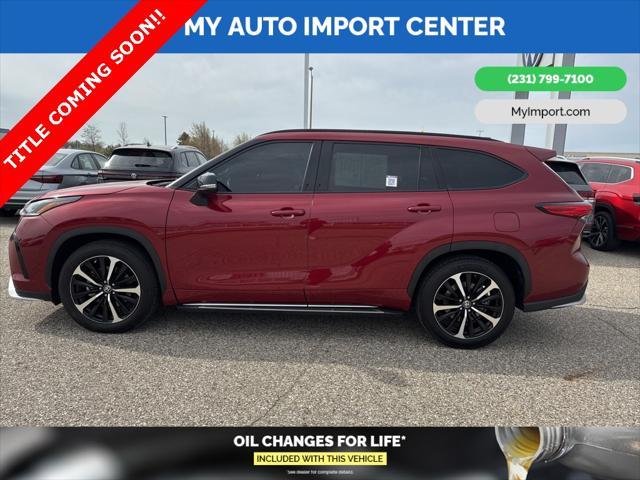 used 2021 Toyota Highlander car, priced at $33,982