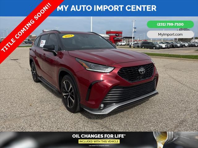used 2021 Toyota Highlander car, priced at $33,982