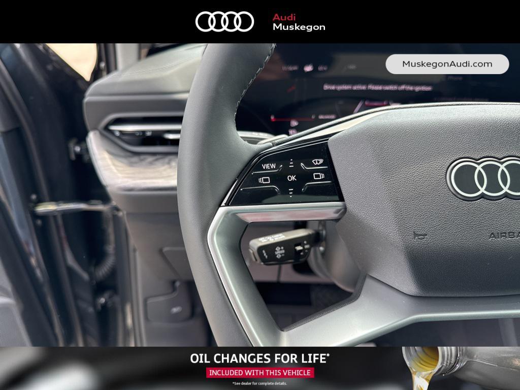 new 2025 Audi Q5 car, priced at $61,300
