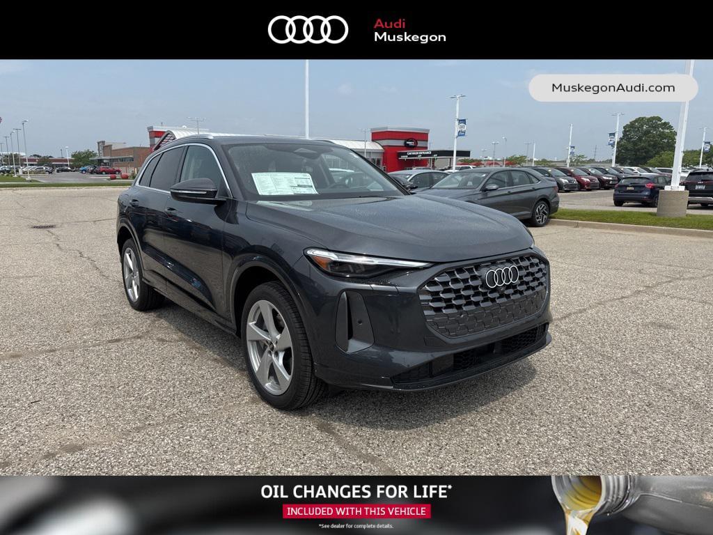 new 2025 Audi Q5 car, priced at $61,300