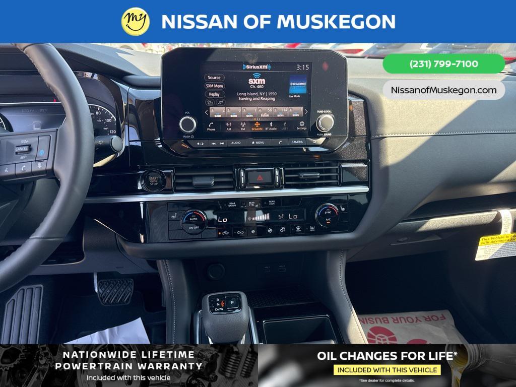 new 2025 Nissan Pathfinder car, priced at $43,880