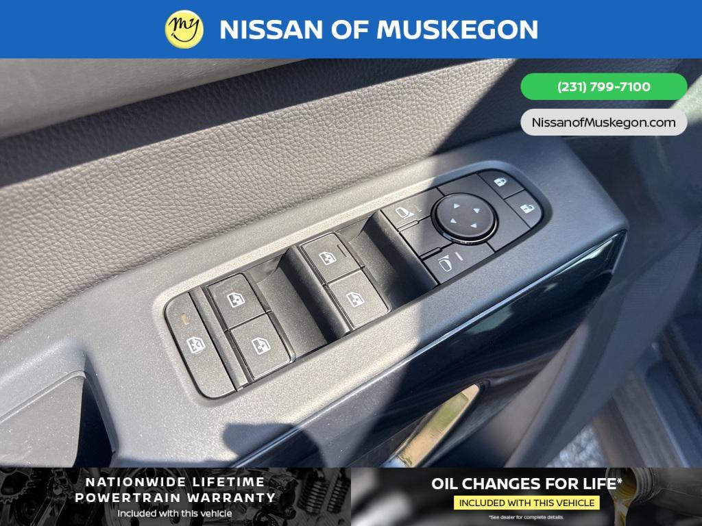 new 2025 Nissan Pathfinder car, priced at $43,880