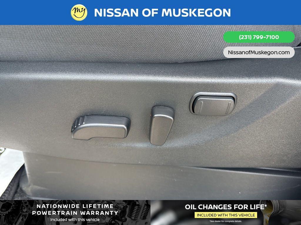 new 2026 Nissan Frontier car, priced at $40,047