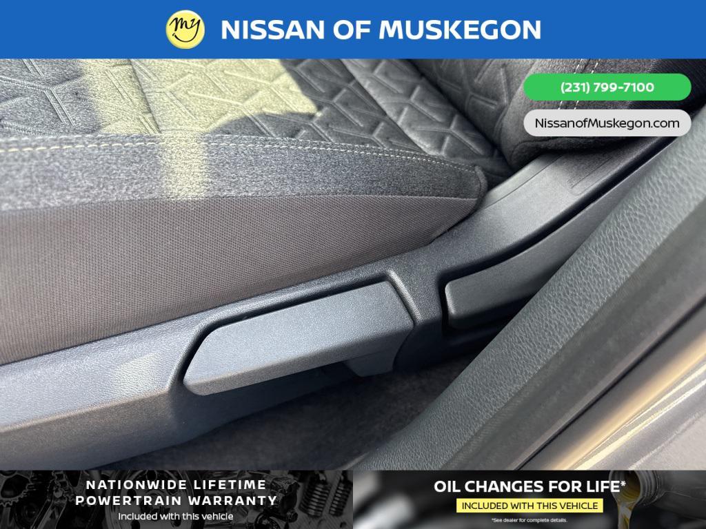 new 2025 Nissan Kicks car, priced at $28,860