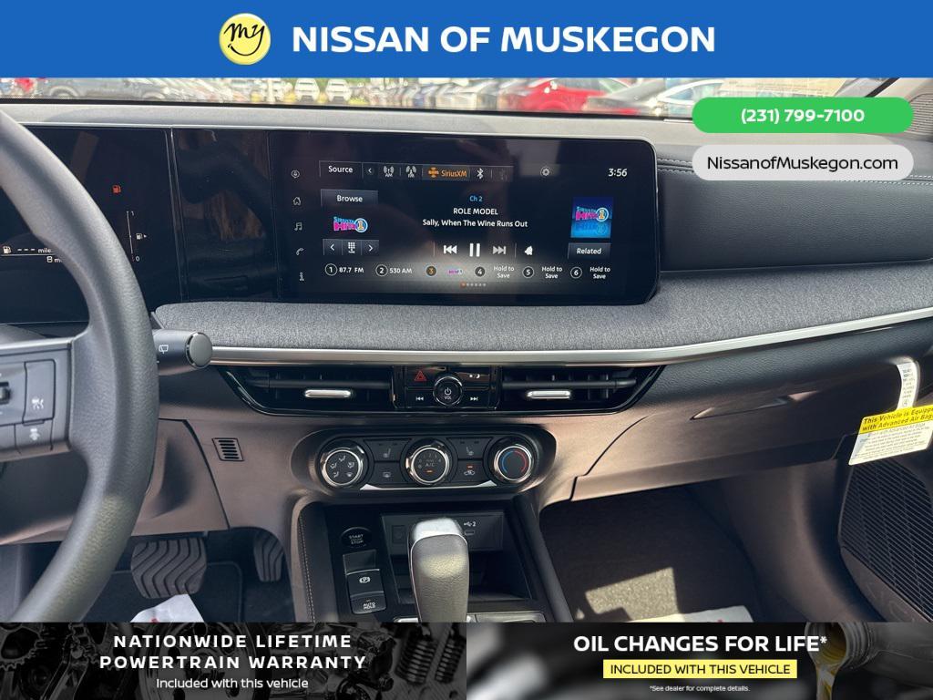 new 2025 Nissan Kicks car, priced at $28,860
