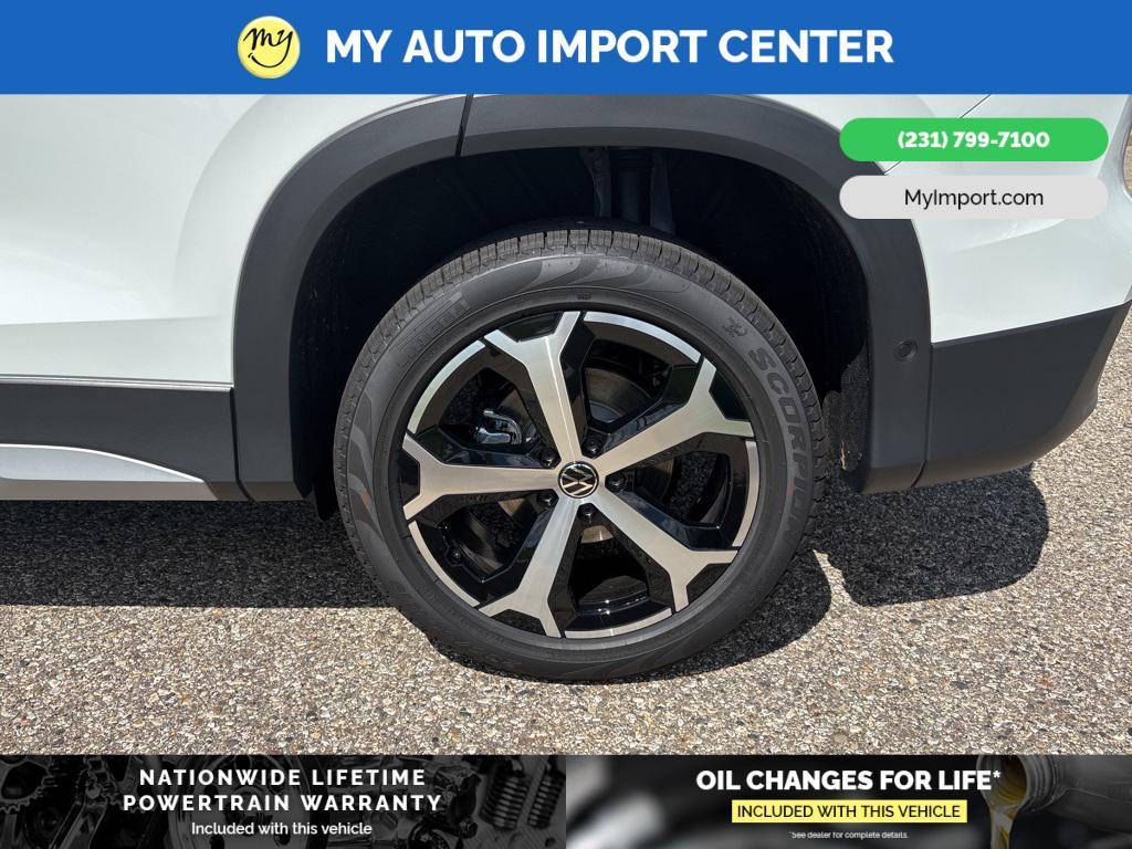 new 2025 Volkswagen Tiguan car, priced at $34,671