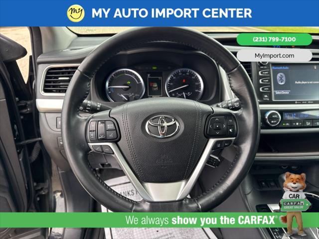 used 2017 Toyota Highlander Hybrid car, priced at $17,281