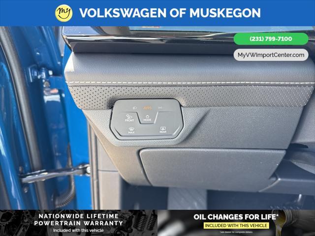 new 2025 Volkswagen Atlas car, priced at $44,752