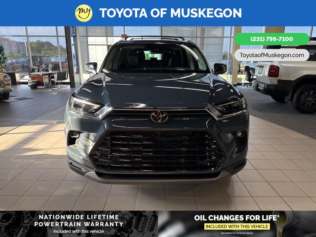 new 2025 Toyota Grand Highlander Hybrid car, priced at $56,882