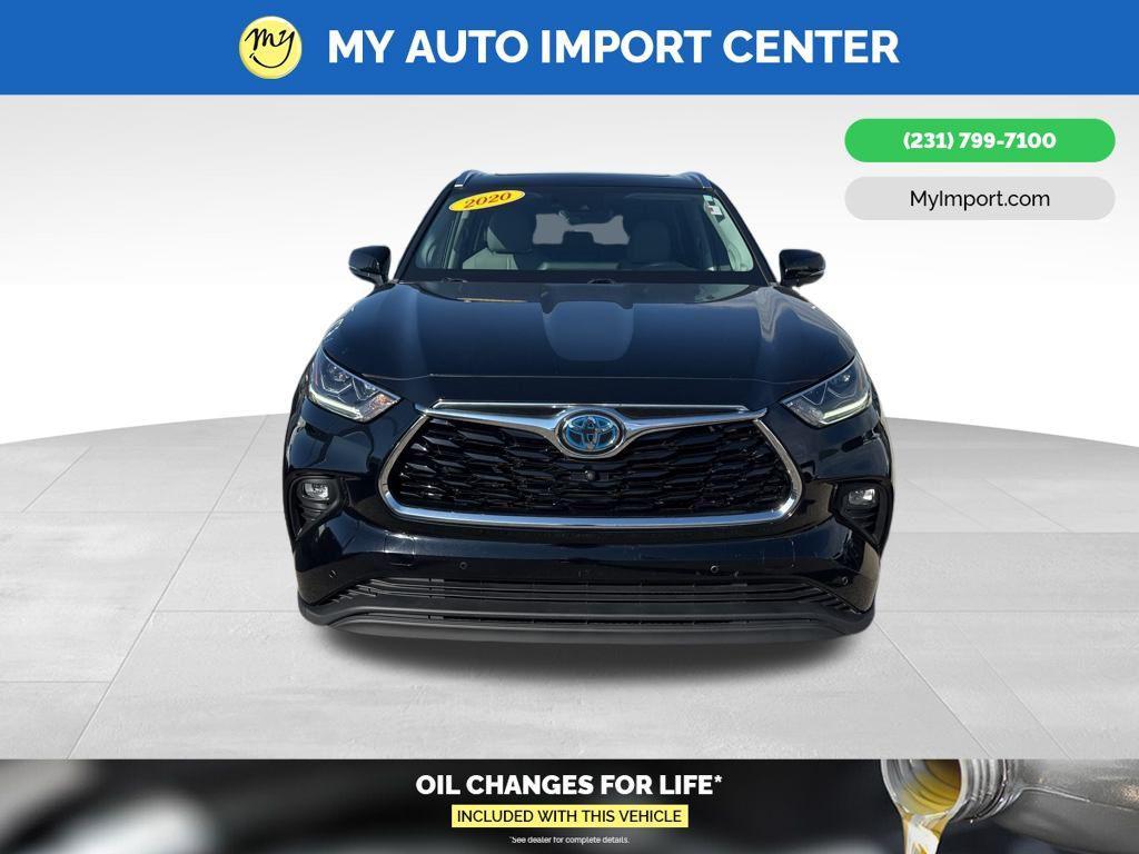 used 2020 Toyota Highlander Hybrid car, priced at $35,185