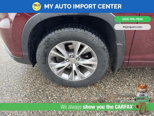 used 2015 Toyota Highlander car, priced at $19,881