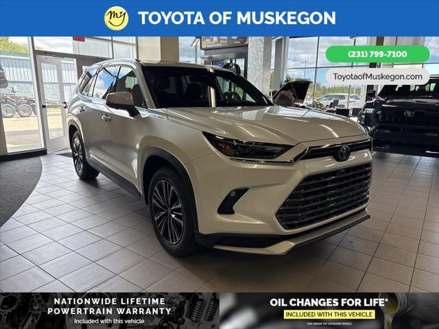 new 2025 Toyota Grand Highlander Hybrid car, priced at $61,443
