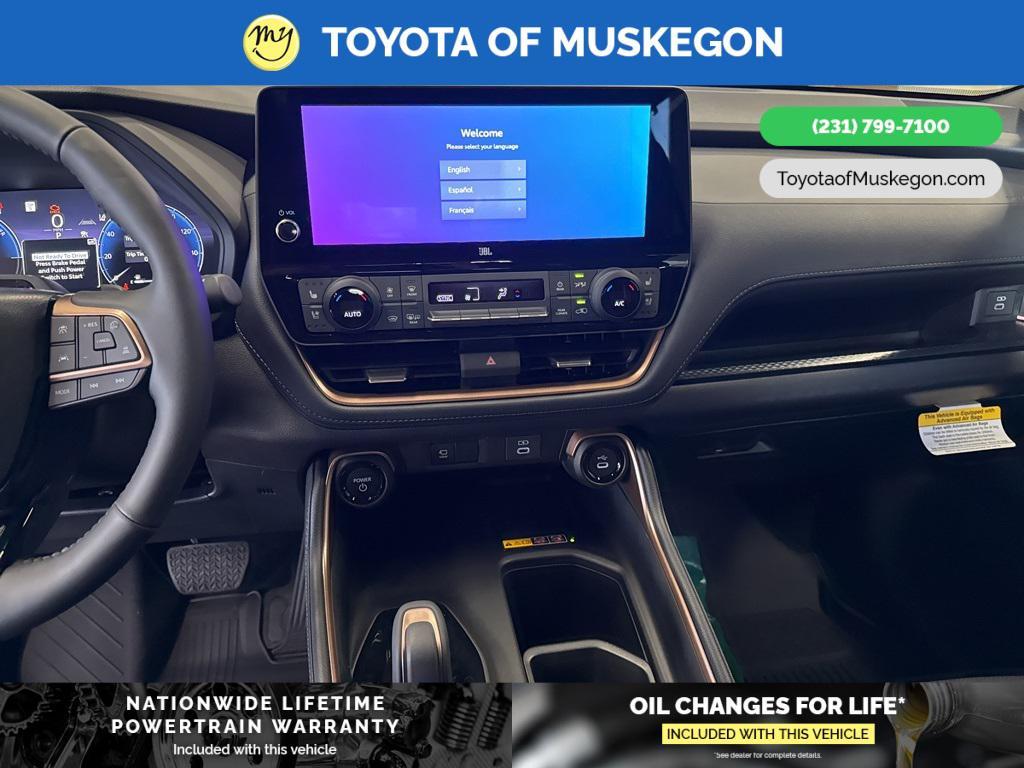 new 2025 Toyota Grand Highlander Hybrid car, priced at $61,443