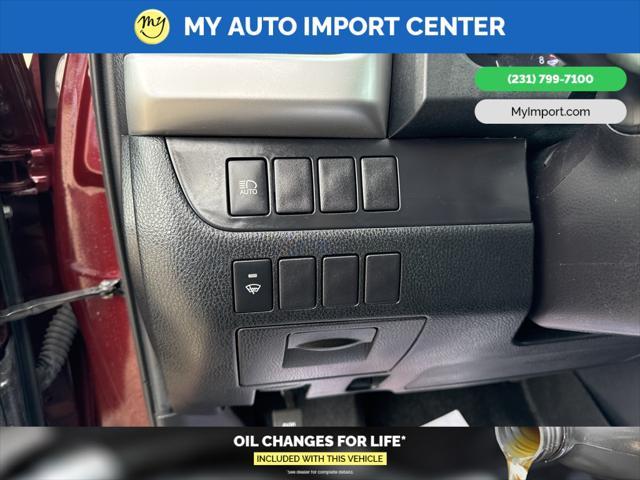 used 2019 Toyota Highlander car, priced at $29,381