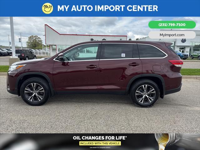 used 2019 Toyota Highlander car, priced at $29,381