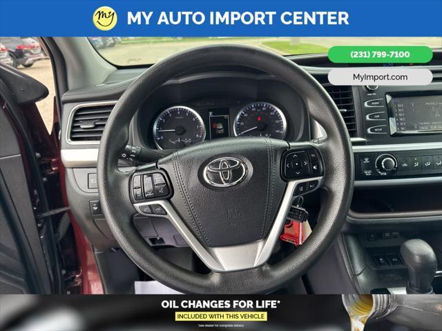 used 2019 Toyota Highlander car, priced at $29,381