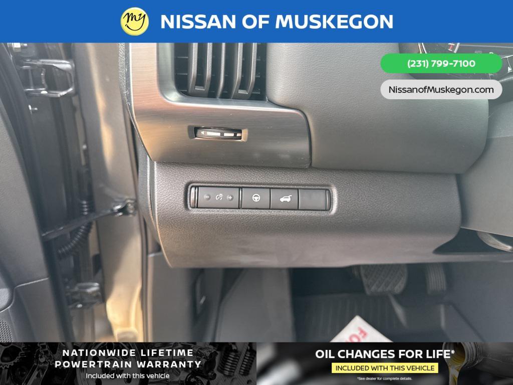 new 2025 Nissan Pathfinder car, priced at $46,595