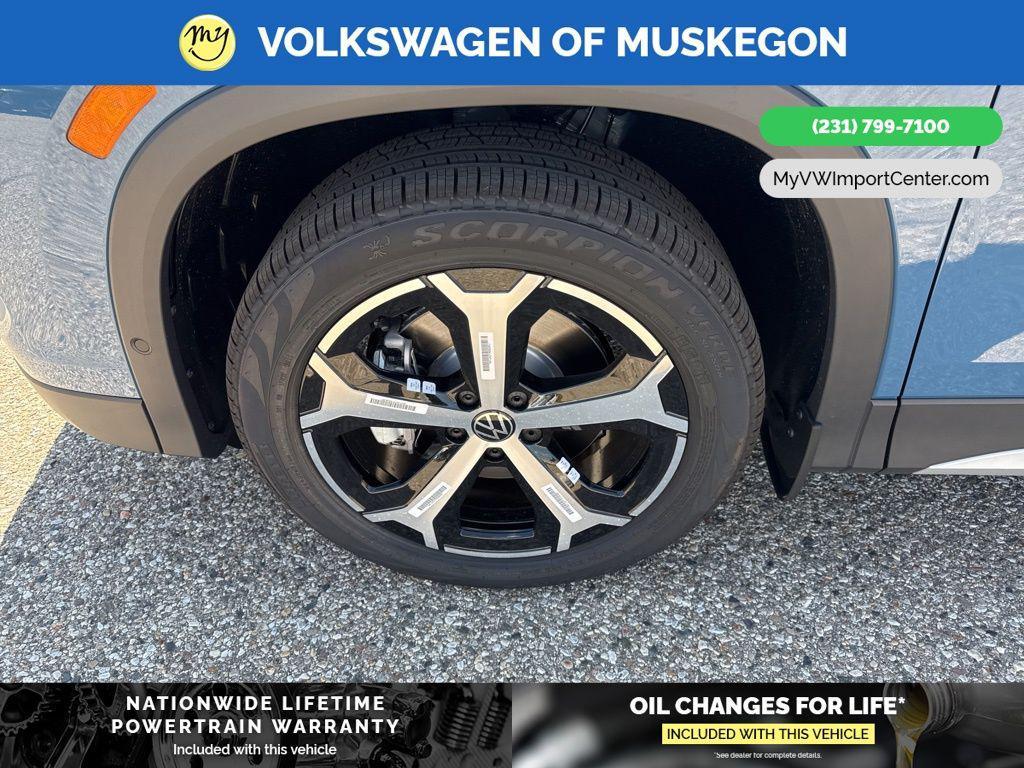 new 2025 Volkswagen Tiguan car, priced at $36,224