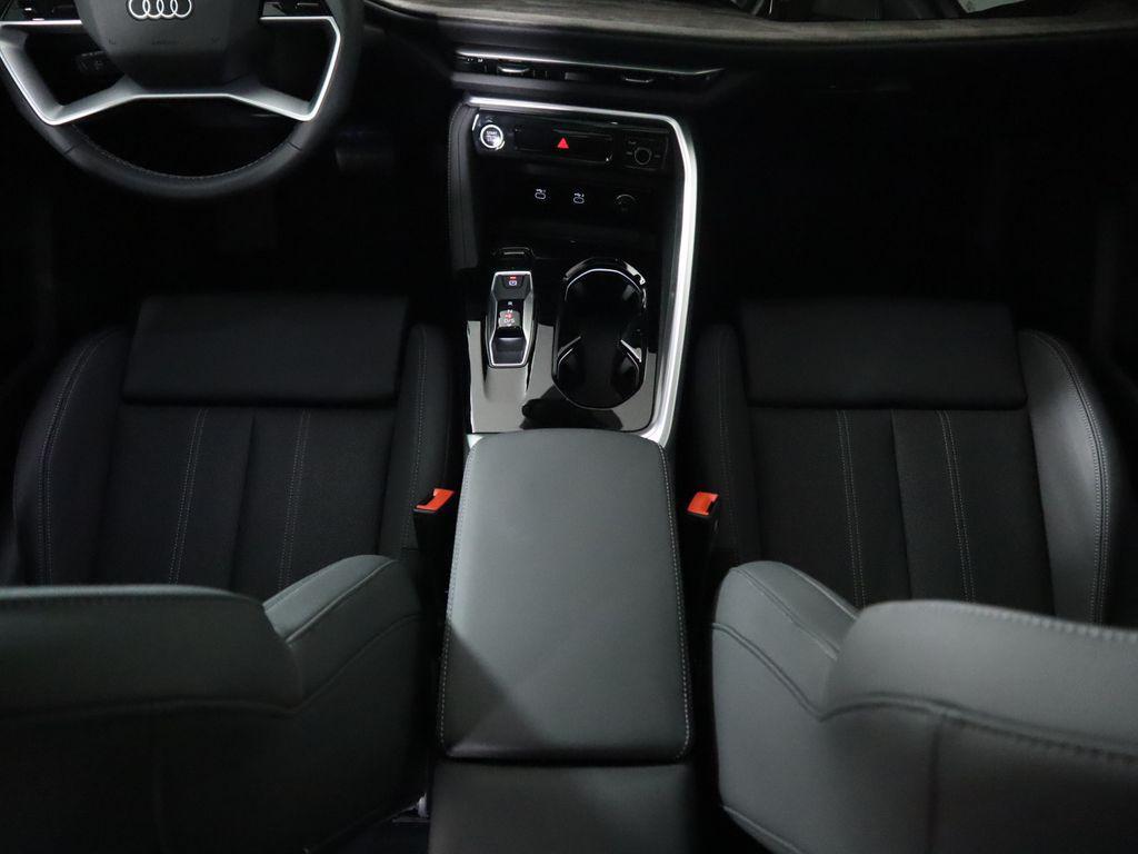 new 2025 Audi Q5 car, priced at $61,890