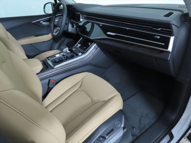 new 2025 Audi Q7 car, priced at $77,460