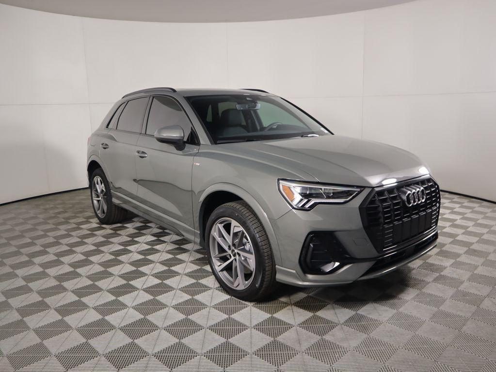 new 2025 Audi Q3 car, priced at $43,925