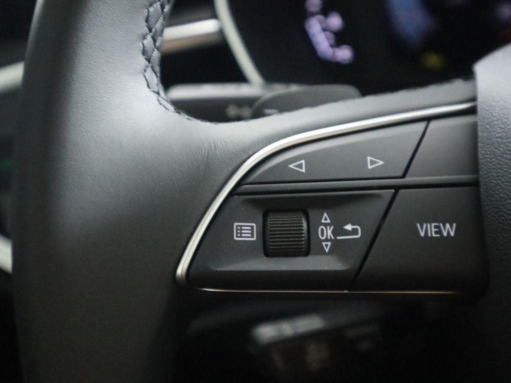 new 2025 Audi Q3 car, priced at $43,925