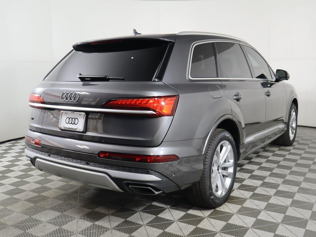 used 2025 Audi Q7 car, priced at $49,992