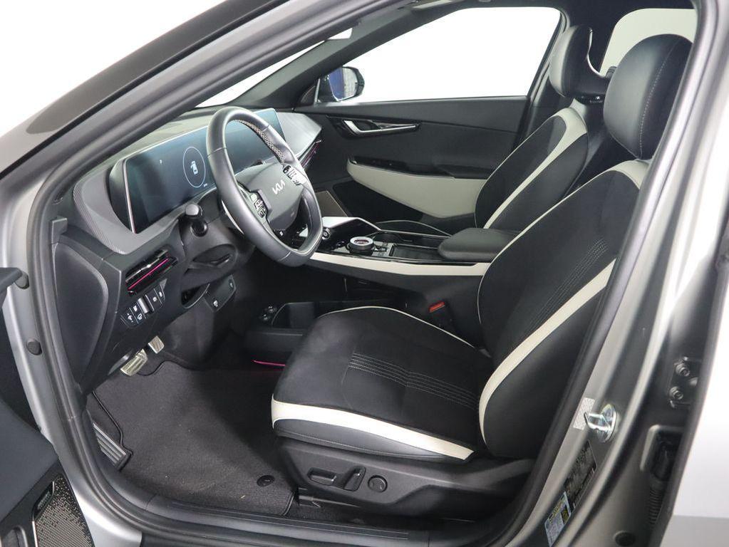 used 2022 Kia EV6 car, priced at $27,992