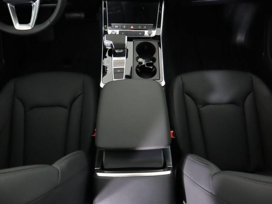 used 2023 Audi Q7 car, priced at $54,900